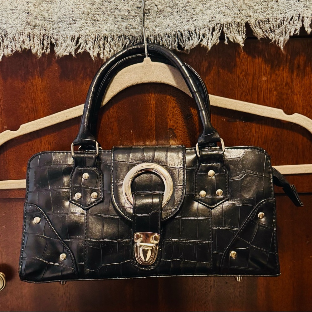 Vintage Y2K High Street Croc-Embossed Satchel Handbag with Silver Ring Hardware